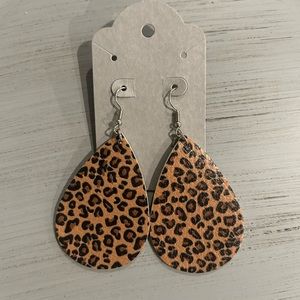 New Boutique Leopard Animal Print Earrings